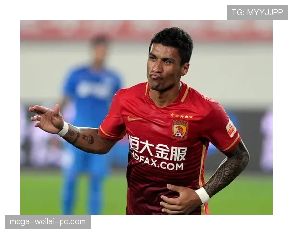 保利尼奥如何以攻守兼备重塑中场核心价值