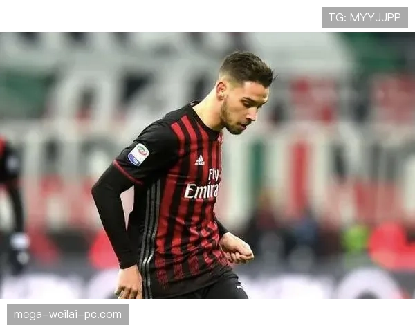 德尔皮耶罗回撤接应如何撕开防线并主导关键战进攻