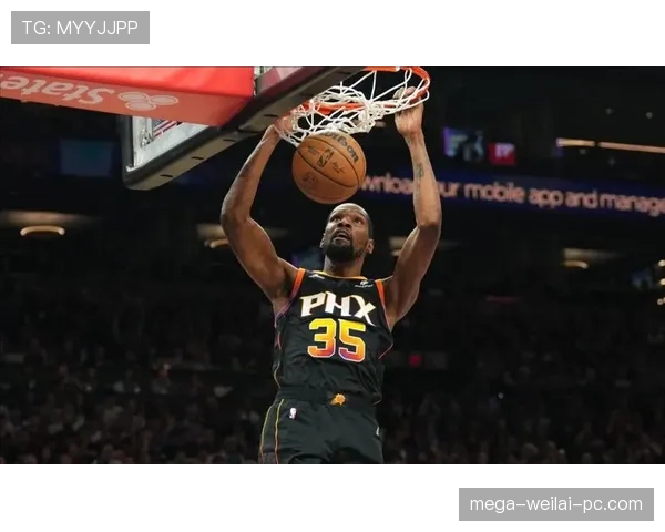 杜兰特居然把训练房变成了奢侈品展厅，这日常普通人连想都不敢想啊！